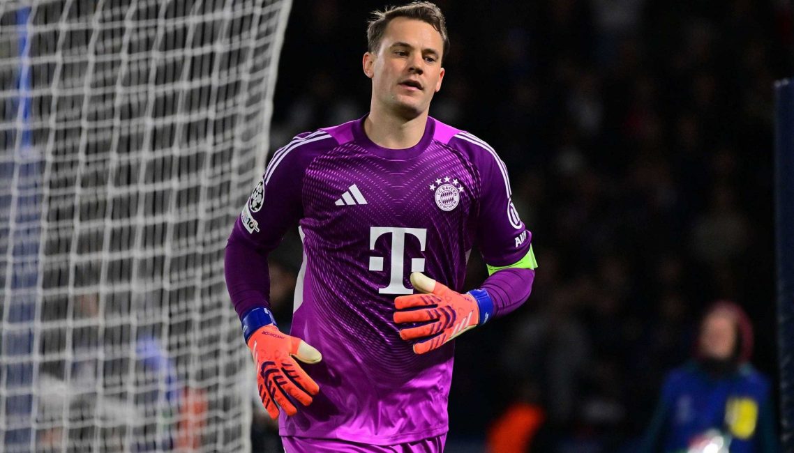 Ausgabe 1 Power Sport Magazin Arnold Schwarzenegger beim Training